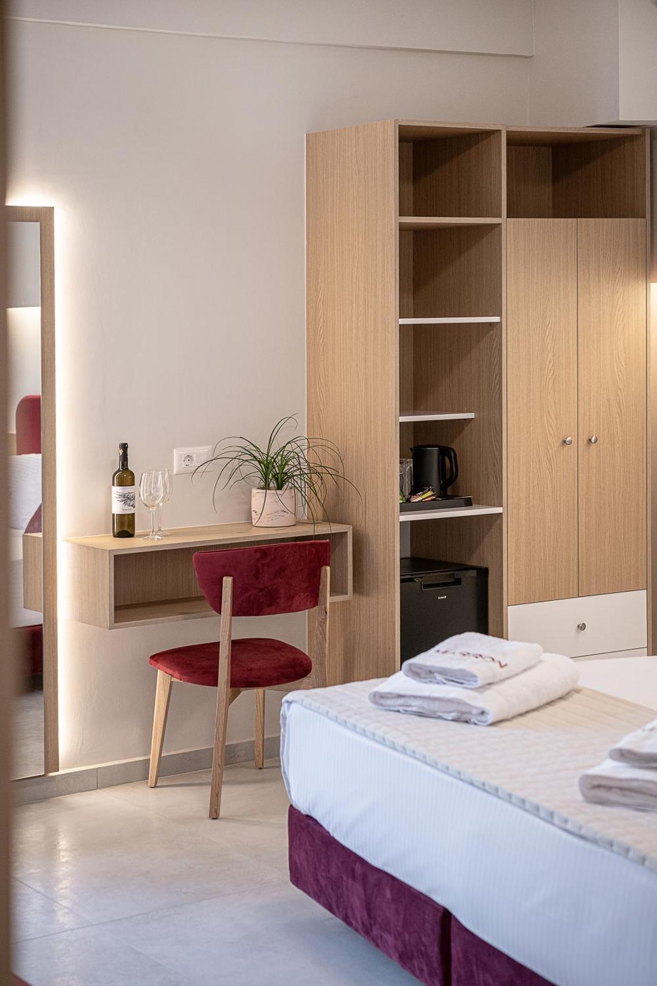 Miss Marrone City Hotel Hanya Dış mekan fotoğraf