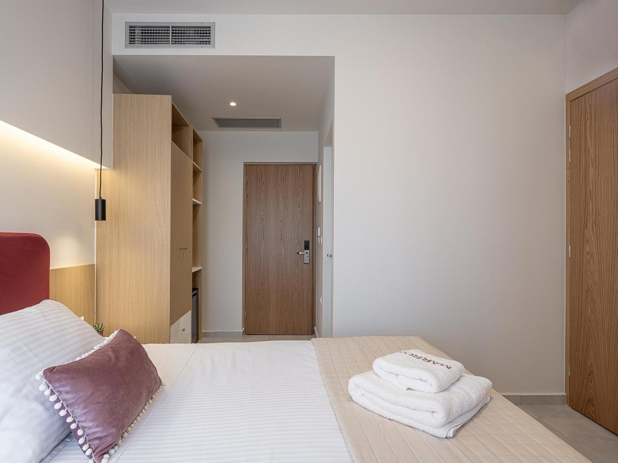 Miss Marrone City Hotel Hanya Dış mekan fotoğraf